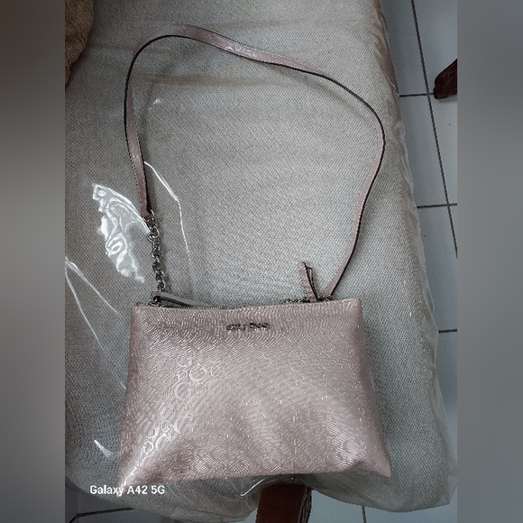 NWOT GUESS Crossbody Bag Handbag Purse Women Monogram Light pink-beige - Picture 3 of 13